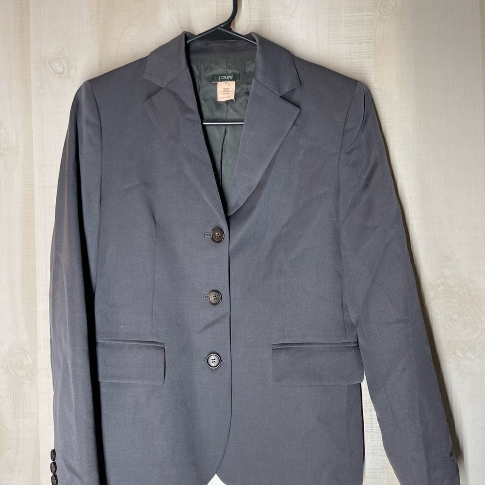 J. Crew gray 3 button wool lined blazer, size 4 petite - Picture 7 of 12
